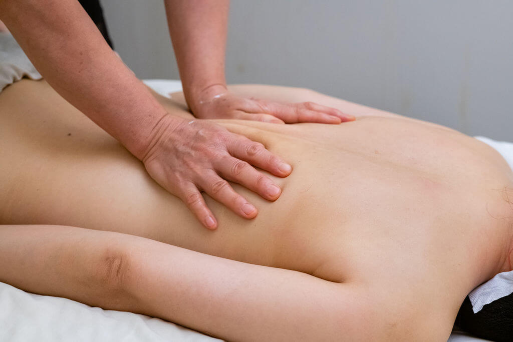 How the TuiNa massage affects the lymphatic system